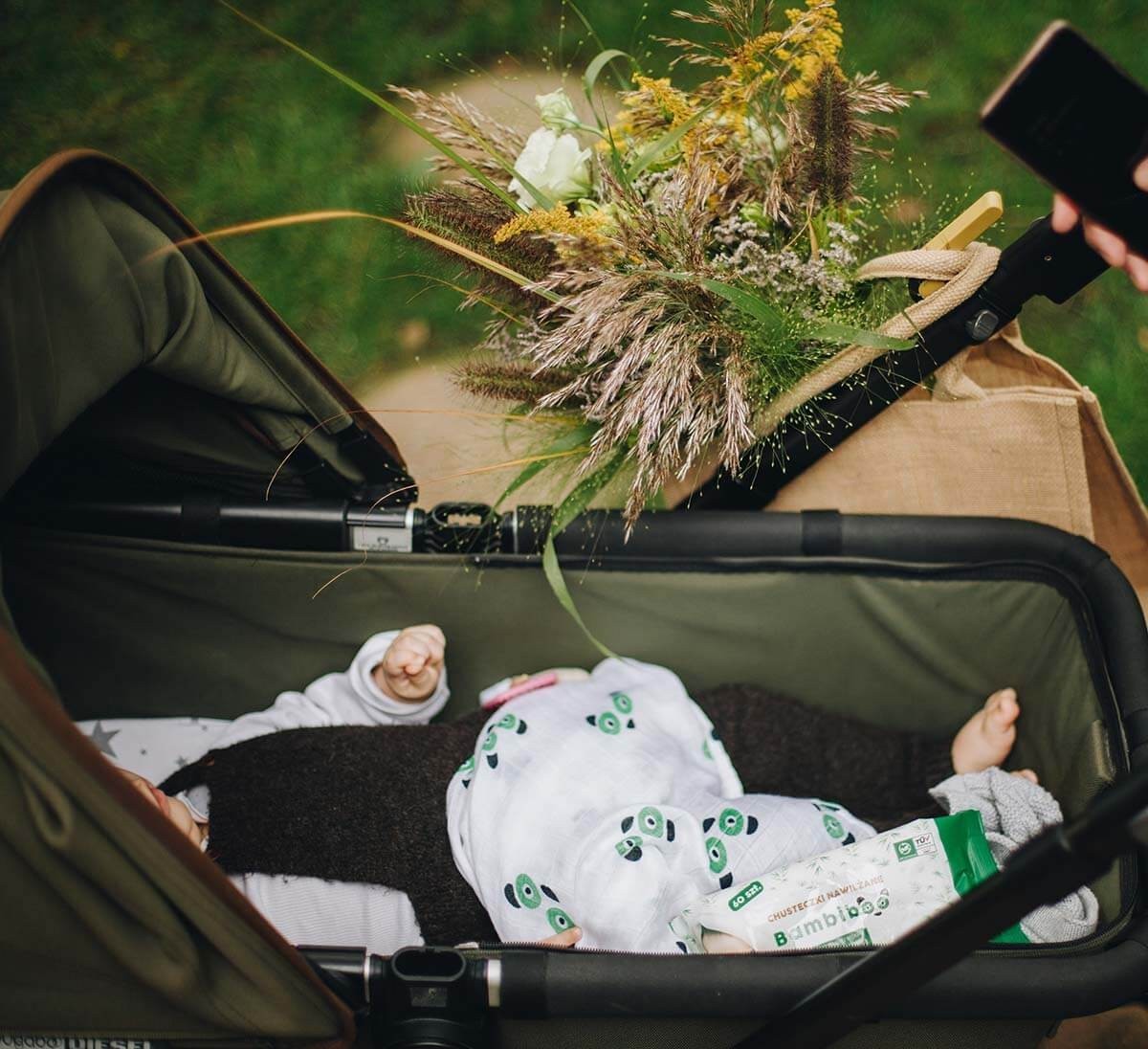 Blog Bambiboo - Jak ubierać niemowlę i noworodka do snu i po domu?